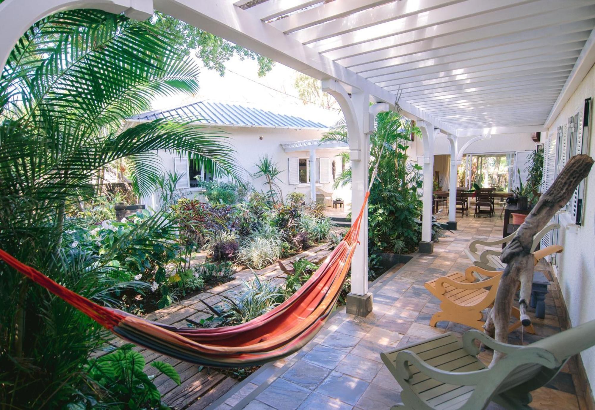 Tree Lodge Mauritius Belle Mare Exterior photo